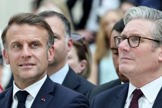 Macron e Starmer