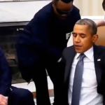 Il video pubblicato da Trump con il finto arresto di Obama