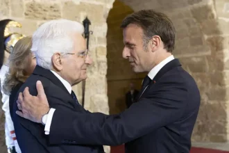 Il presidente Mattarella e il presidente francese Macron