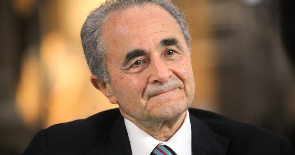 L'ex ministro Arturo Parisi