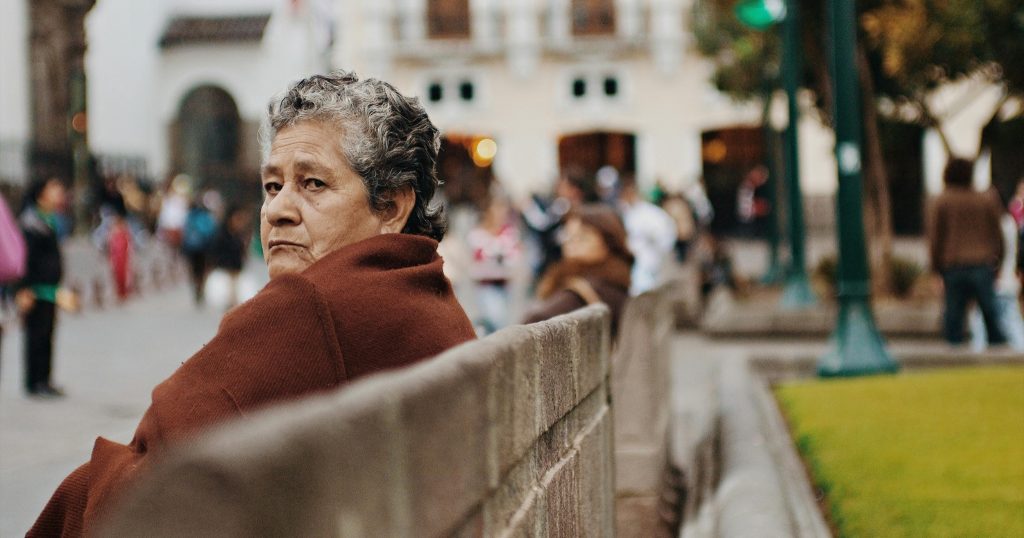 Anziani lasciati soli in estate