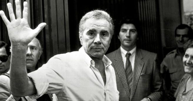 Enzo Tortora con l'avvocato Raffaele della Valle