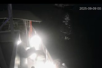 La Flotilla sta viaggiando verso Gaza, nel tentativo di portare aiuti