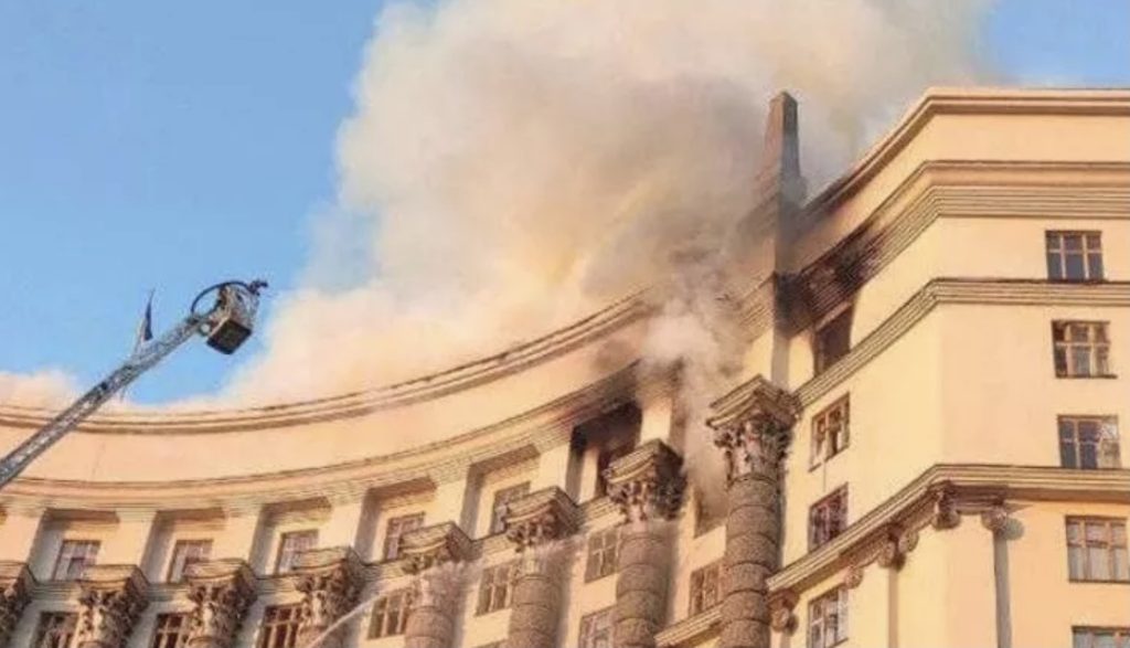 Colpito un palazzo del governo ucraino