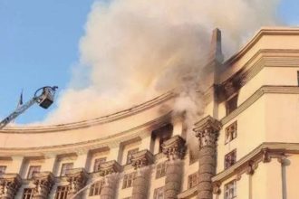 Colpito un palazzo del governo ucraino
