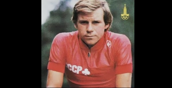 Sergei Sukhoruchenkov Ebbe una sola occasione olimpica: Mosca 1980. Sarebbe stato bello vederlo affrontare lungo le strade della capitale sovietica l’astro nascente americano, Greg LeMond, ma il presidente Carter non volle