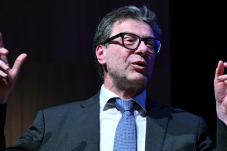 Il ministro dell'Economia Giancarlo Giorgetti