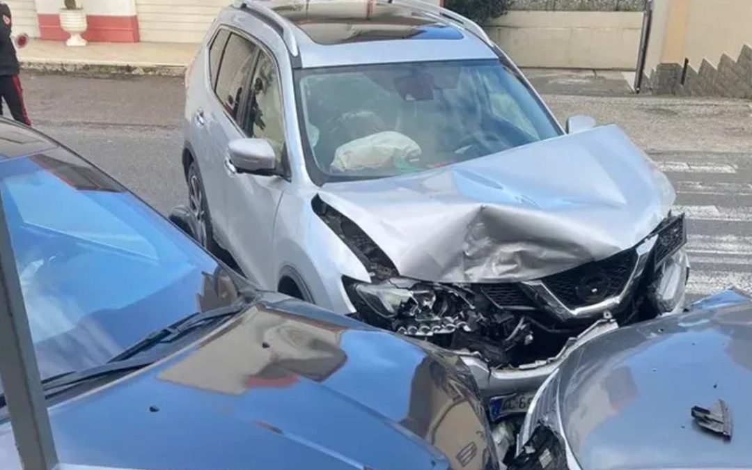 Incidente stradale per la scorta di Nicola Gratteri: tre feriti lievi