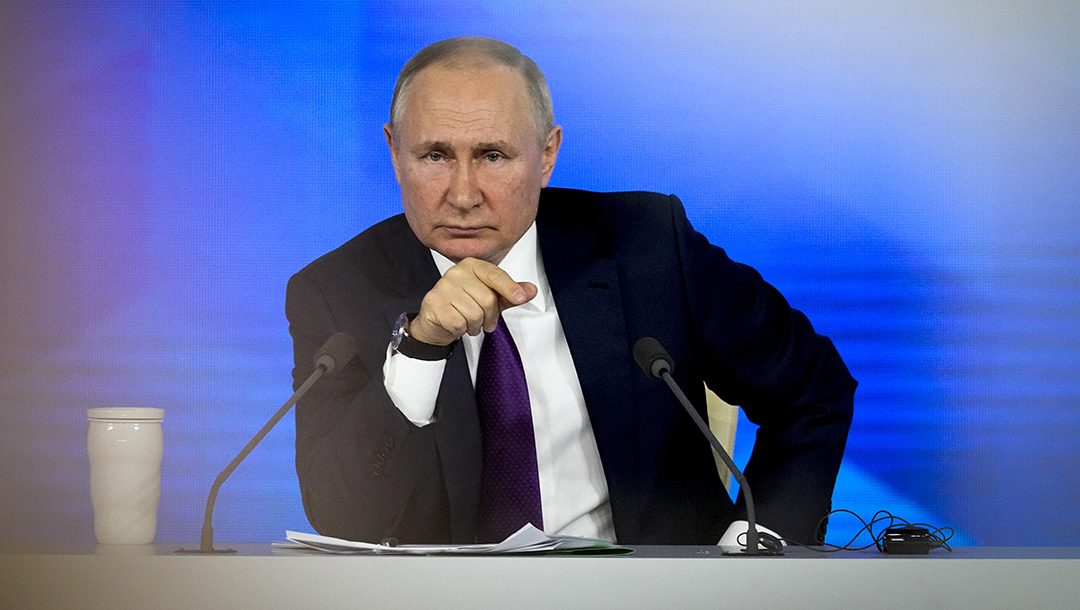 Ucraina, Putin pronto a negoziare ma non con leader Ue: «Porcellini»