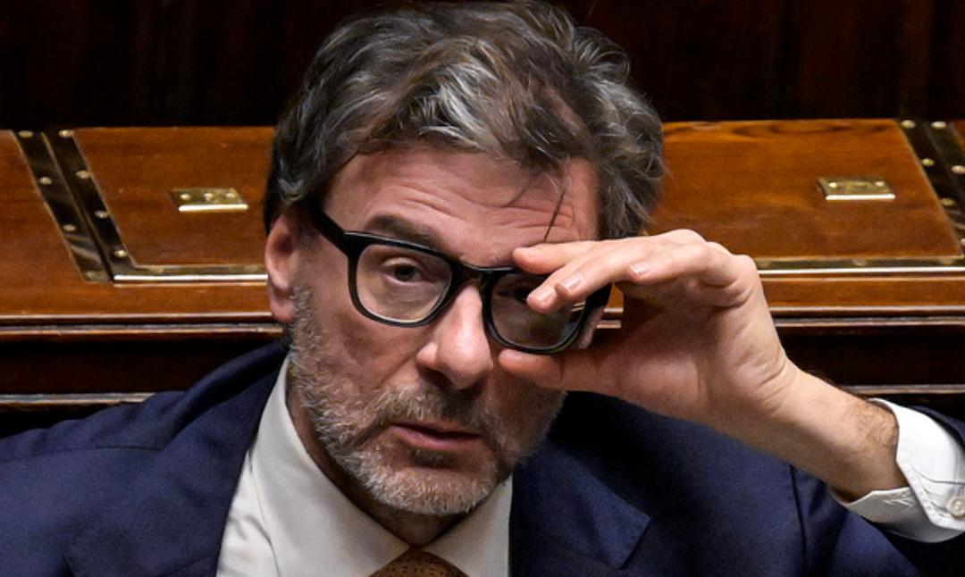 Manovra, saltano pensioni e Tfr. Opposizioni: «Diktat Lega»