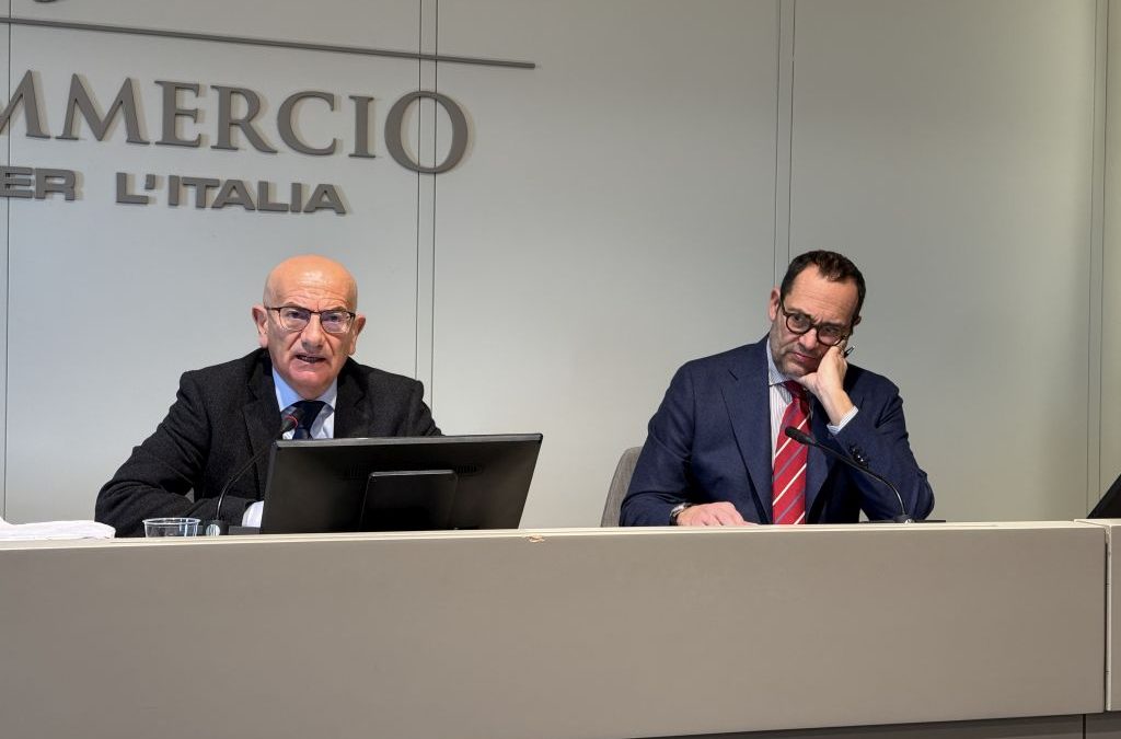 Economia italiana in miglioramento, per Confcommercio Pil a +0,9 nel 2026