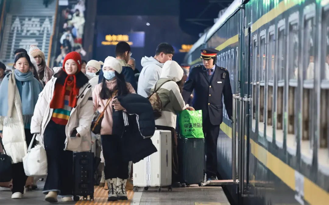 Cina, aumentano i viaggi interregionali di passeggeri, + 3,5%