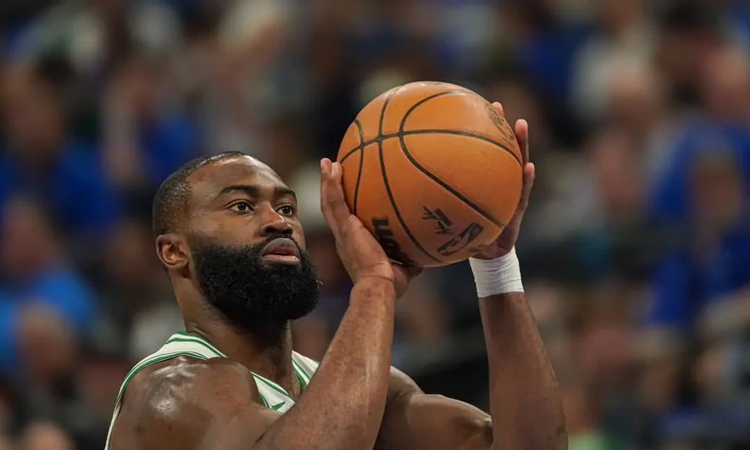 Oklahoma cade con Indiana nella notte Nba, successi esterni per Boston e Houston