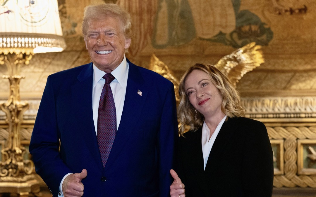 Meloni tra Davos e Bruxelles: il no silenzioso al Board di pace per Gaza