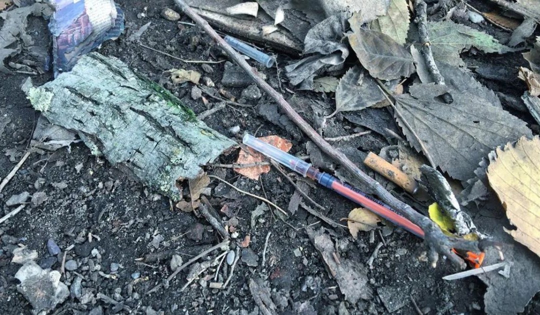 Un morto a Rogoredo e l’alibi emergenza: «Così la droga vince»