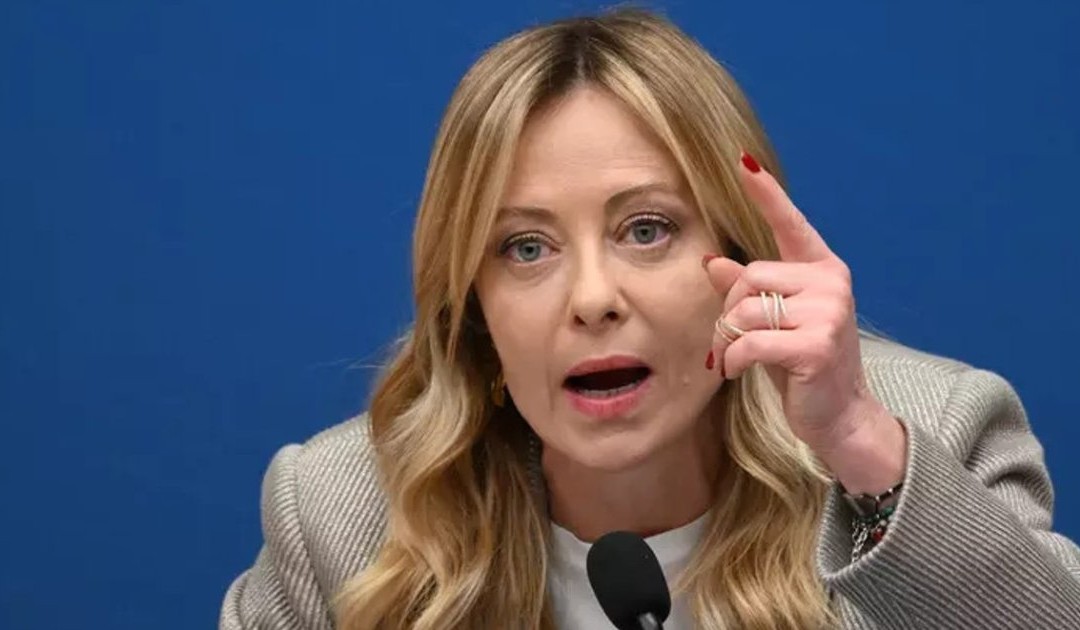 Meloni: «Toghe mettono a rischio sicurezza». Livello? «Mi basta il mio»