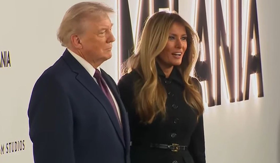 Melania, potere e glamour: la Casa Bianca sul black carpet da 75 milioni