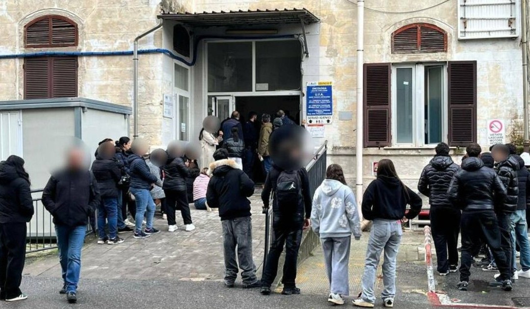 Due accoltellamenti in pochi giorni, la violenza irrompe nella scuola