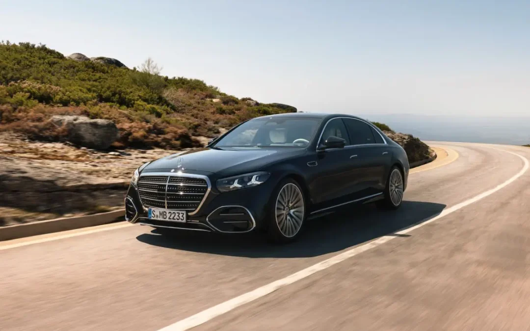 Nuova Mercedes-Benz Classe S, fino a quattro versioni per l’ammiraglia