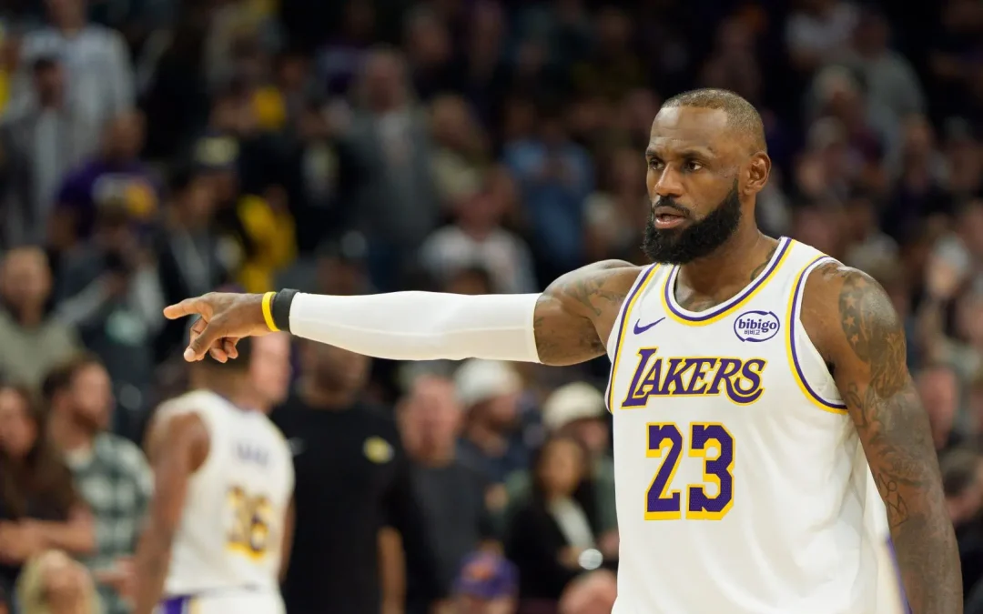 Miami domina Chicago nella notte Nba, Lakers ko ma per LeBron record All Star