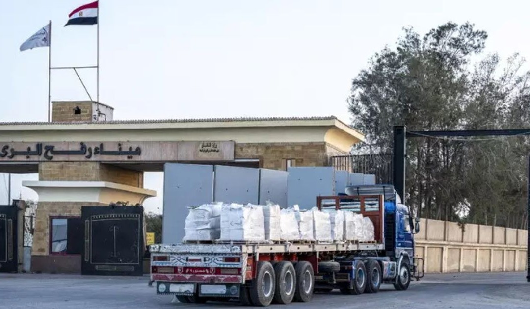 Aperto valico di Rafah. Ucciso bimbo palestinese a Gaza