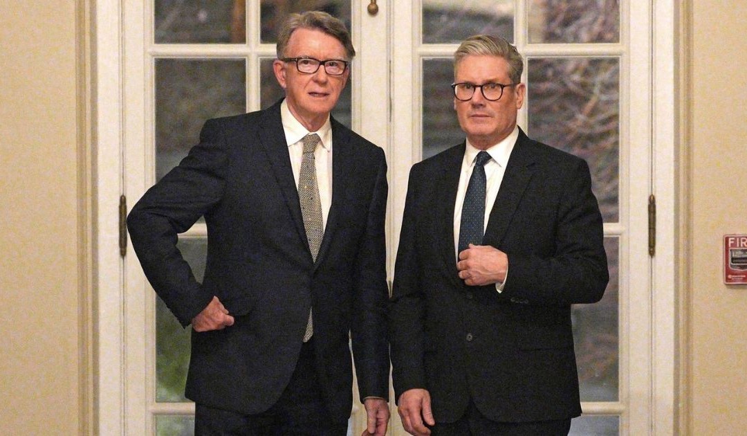 Caso Epstein, Starmer chiede scusa per Mandelson ma ora rischia tutto