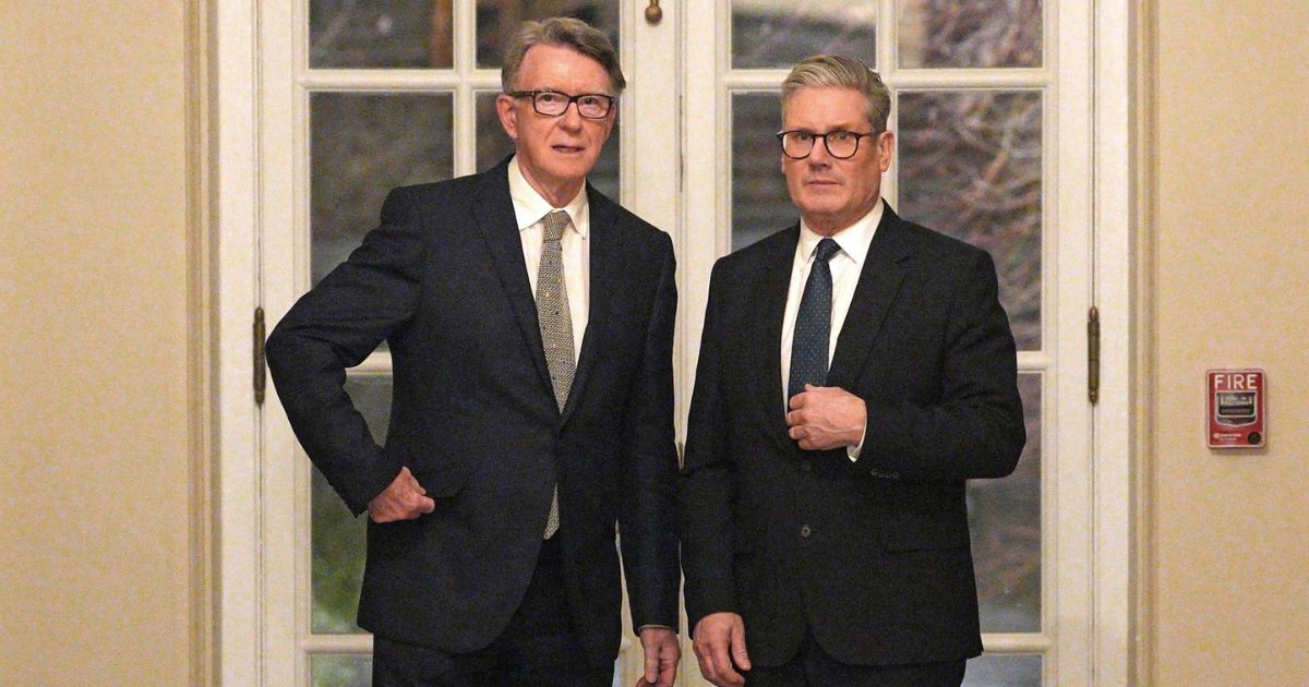 Keir Starmer e Peter Mandelson