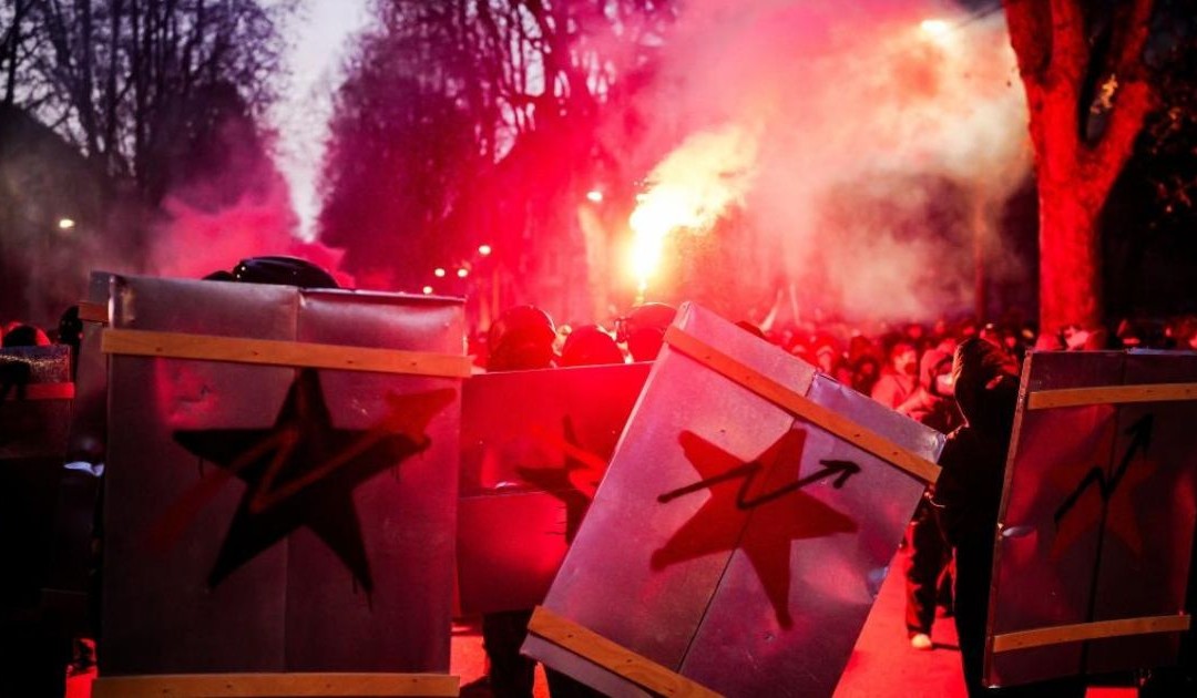 Torino, perché la violenza non è politica