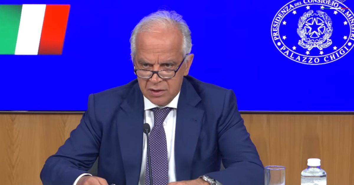 Ministro Piantedosi