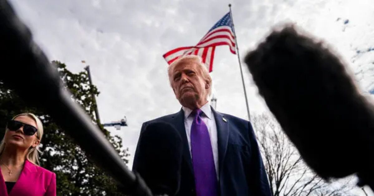 Photo: laltravoce.com Iran Responds to US Strikes, Trump Considers Renaming Strait of Hormuz After Himself