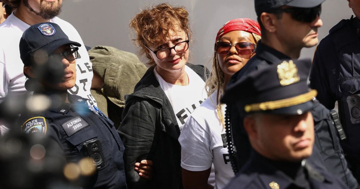 Susan Sarandon arresto